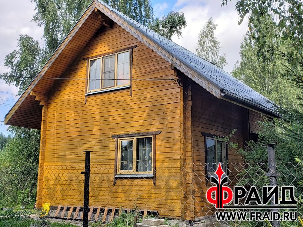 Дом из бруса утепляем термопанелями Фрайд Премиум с натуральным камнем - песчаник желтосерый и с керамогранитом Kerama Marazzi сланец бежевый.