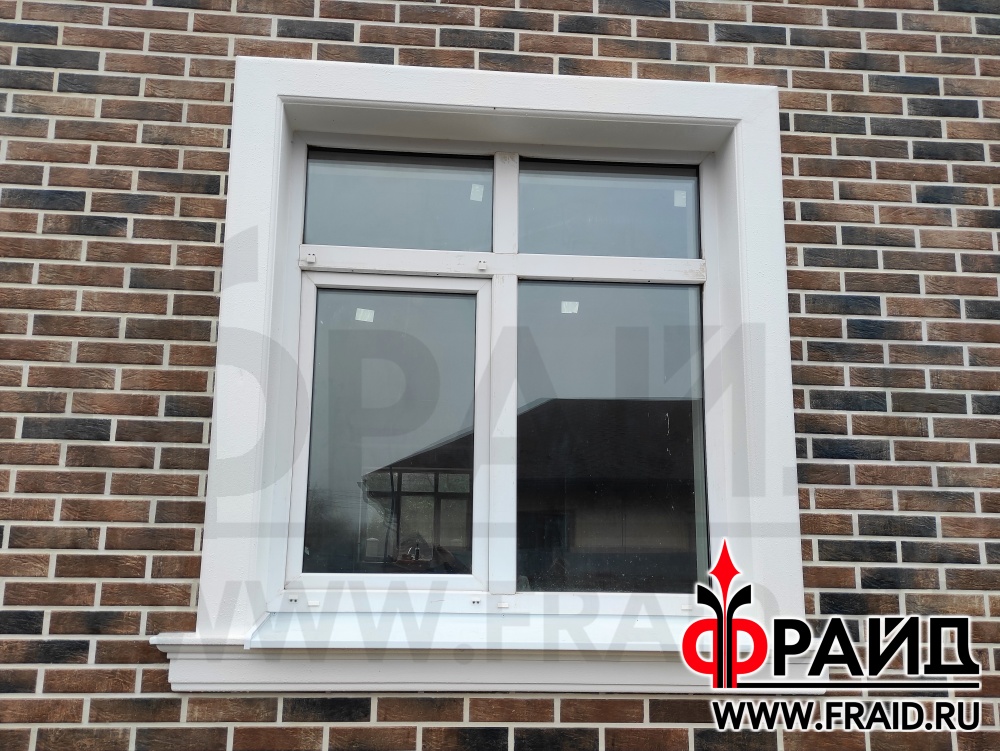 Отделка и утепление дома из "теплой" керамики. Термопанели Фрайд Эконом Стандарт с клинкерной плиткой Cerrad Loft Brick Cardamon. Фрайд Премиум с керамогранитом Estima JZ01. Фасадные элементы Фрайд Декор.