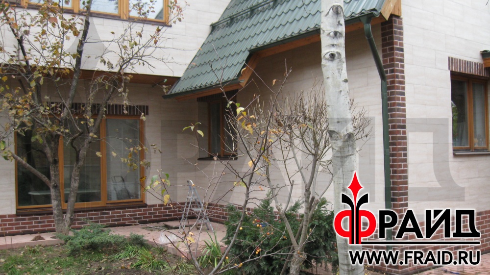 Отделка цоколя термопанелями Фрайд Премиум с немецким клинкером ...