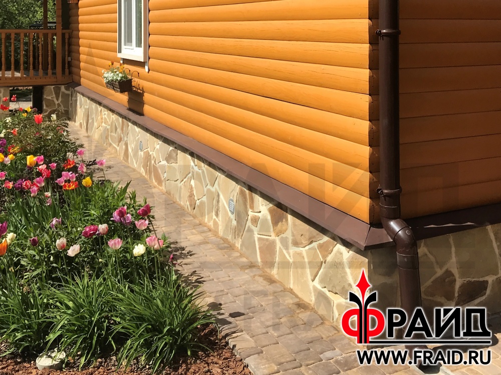 Бетонный цоколь - отделка термопанелями Фрайд Премиум с натуральным ...